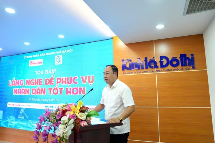 Phó Tổng Biên tập Báo Kinh tế & Đô thị Nguyễn Xuân Khánh chia sẻ tại tọa đàm