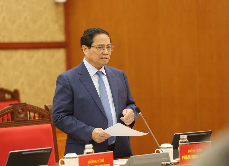 Thủ tướng Phạm Minh Chính phát biểu tại phiên họp - Ảnh: VGP/Nguyễn Hoàng

